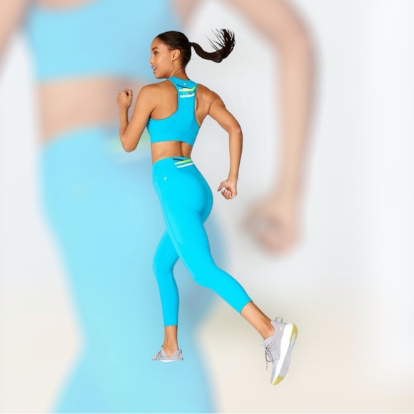 Fabletics Trinity Motion365® High-Waisted - Picture 2 of 9